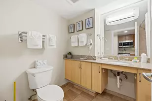 201 Ocean Blvd S, Myrtle Beach, SC 29577 - Photo 17