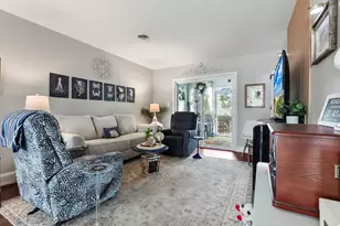 800 Myrtle Ct, North Myrtle Beach, SC 29582 - Photo 5