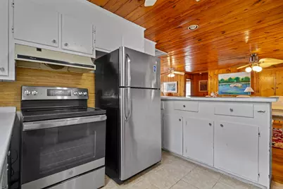 132 Calhoun Dr., Garden City, SC 29576 - Photo 9