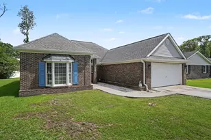 1110 Plantation Dr, Surfside Beach, SC 29575 - Photo 3