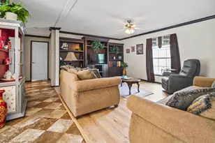 7529 Aubrey Ln, Myrtle Beach, SC 29588 - Photo 5