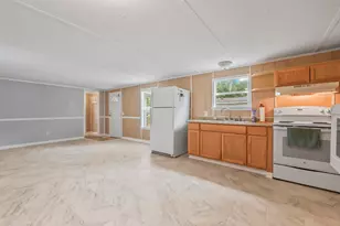136 Crooked Island Cir, Murrells Inlet, SC 29576 - Photo 9