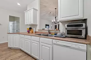 2070 Cross Gate Blvd, Myrtle Beach, SC 29575 - Photo 11