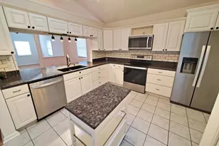 6729 Wisteria Dr, Myrtle Beach, SC 29588 - Photo 9