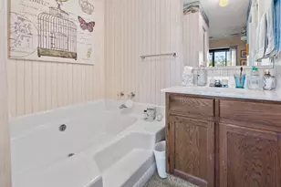712 S Dogwood Dr, Surfside Beach, SC 29575 - Photo 9
