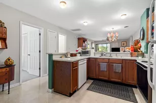 712 S Dogwood Dr, Surfside Beach, SC 29575 - Photo 15