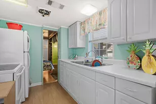 6001 - 1749 S Kings Hwy, Myrtle Beach, SC 29575 - Photo 17