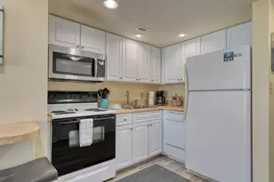 2501 S Ocean Blvd, Myrtle Beach, SC 29577 - Photo 9