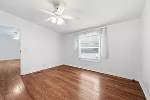 8011 Mclamb Dr, Myrtle Beach, SC 29588 - Photo 9