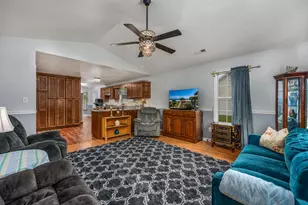 1001 Chateau Dr, Conway, SC 29526 - Photo 7
