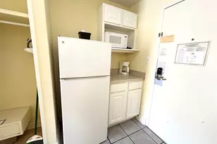 1205 S Ocean Blvd, Myrtle Beach, SC 29579 - Photo 3