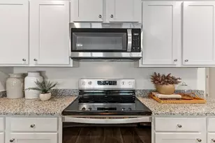 505 Blissful Dr, Little River, SC 29566 - Photo 5