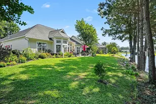 237 St David's Ave, Myrtle Beach, SC 29588 - Photo 35