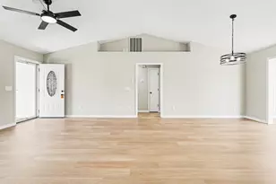 2107 Hawksmoor Dr, Conway, SC 29526 - Photo 5