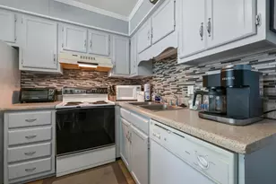 9520 Shore Dr, Myrtle Beach, SC 29572 - Photo 7