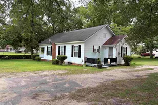 115 Floyd St, Mullins, SC 29574 - Photo 9