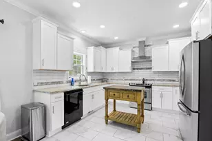 38 Mandarin Ct, Pawleys Island, SC 29585 - Photo 9