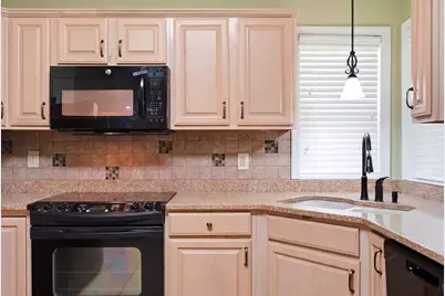 3092 Kings Ct., Little River, SC 29566 - Photo 9