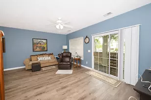 1058 Sea Mountain Hwy, North Myrtle Beach, SC 29582 - Photo 11