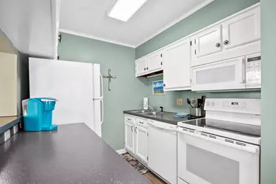 609 Hillside Dr. S #D2, North Myrtle Beach, SC 29582 - Photo 15