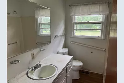 908 Martin Luther King Dr., Andrews, SC 29510 - Photo 11