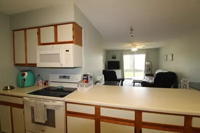 922 Fairwood Lakes Ln. #22-D Fairwood Lakes III, Myrtle Beach, SC 29588 - Photo 11