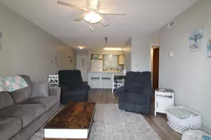 922 Fairwood Lakes Ln, Myrtle Beach, SC 29588 - Photo 9