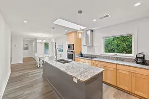 366 Lakeshore Dr, Pawleys Island, SC 29585 - Photo 11
