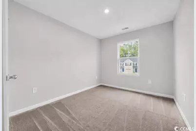 399 Myrtle Meadows Dr, Conway, SC 29526 - Photo 9