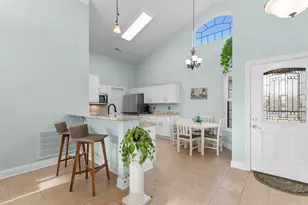 327 William St, Myrtle Beach, SC 29577 - Photo 5