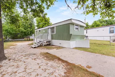 101 Dubbs Ave, West Columbia, SC 29169 - Photo 1