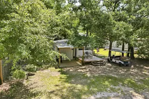 429 E Surfwind Dr, Garden City, SC 29576 - Photo 3