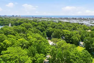 429 E Surfwind Dr, Garden City, SC 29576 - Photo 5