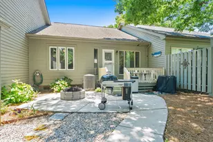 812 Villas Ct, Garden City Beach, SC 29576 - Photo 27