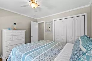 812 Villas Ct, Garden City Beach, SC 29576 - Photo 35
