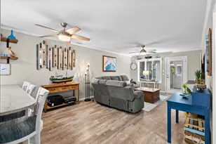 812 Villas Ct, Garden City Beach, SC 29576 - Photo 9