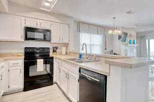 1115 Ocean Blvd N, Surfside Beach, SC 29575 - Photo 5
