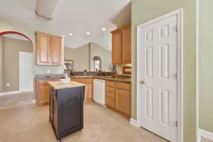 557 Vermillion Dr, Little River, SC 29566 - Photo 3