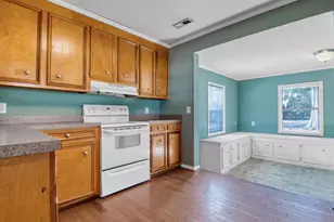 1220 3rd Ave, Kingstree, SC 29556 - Photo 7