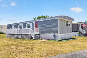 1511 Tanglewood Ave, North Myrtle Beach, SC 29582 - Photo 1