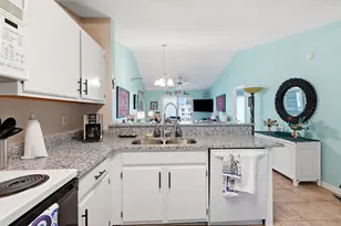 1095 W Plantation Dr, Little River, SC 29566 - Photo 5