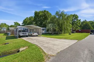 745 River Cliff Dr, Myrtle Beach, SC 29588 - Photo 3
