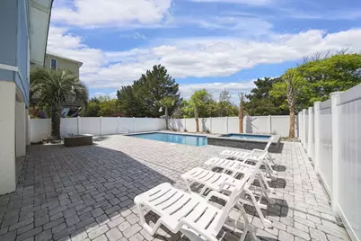 4606 Surf St., North Myrtle Beach, SC 29582 - Photo 15