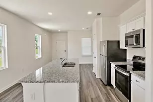 423 Castillo Dr, Loris, SC 29569 - Photo 5