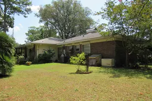 4000 Poinsett St, North Myrtle Beach, SC 29582 - Photo 3