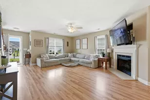 211 Oak Landing Dr, Conway, SC 29527 - Photo 5