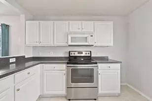 914 Bur Oak Ct, Myrtle Beach, SC 29579 - Photo 5