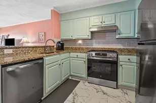 613 S Ocean Blvd, North Myrtle Beach, SC 29582 - Photo 9