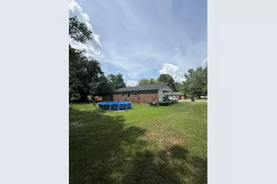 215 Huggins St, Marion, SC 29571 - Photo 3