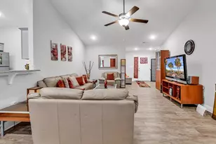 323 Borrowdale Dr, Conway, SC 29526 - Photo 3
